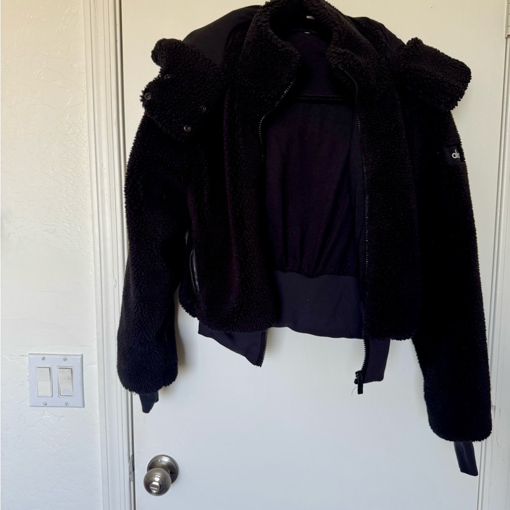 ALO Yoga Black Sherpa Bomber Jacket with Hood - Women